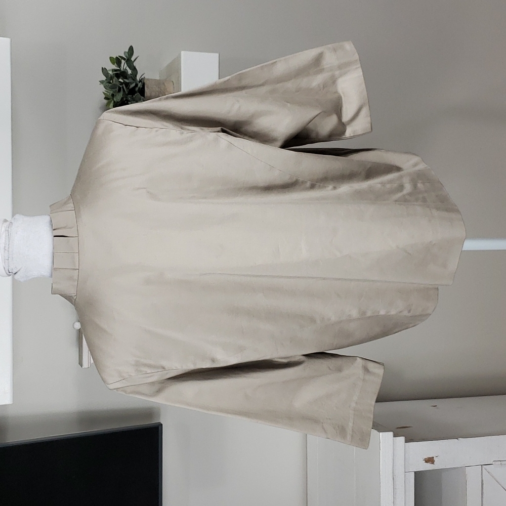 212 Collection Beige Ruffle Blazer - Picture 7 of 10